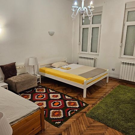 Cricket 2 Hostel Beograd Ngoại thất bức ảnh